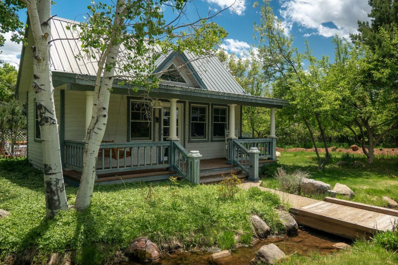 Apple Orchard Inn Hermosa Экстерьер фото